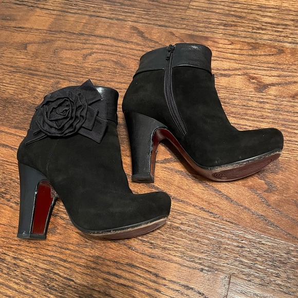 Chie Mihara black ankle boots - Picture 1 of 15